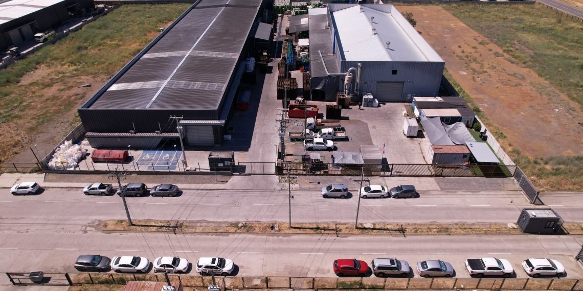 Comunidad de Maule exige paralizar planta industrial por malos olores