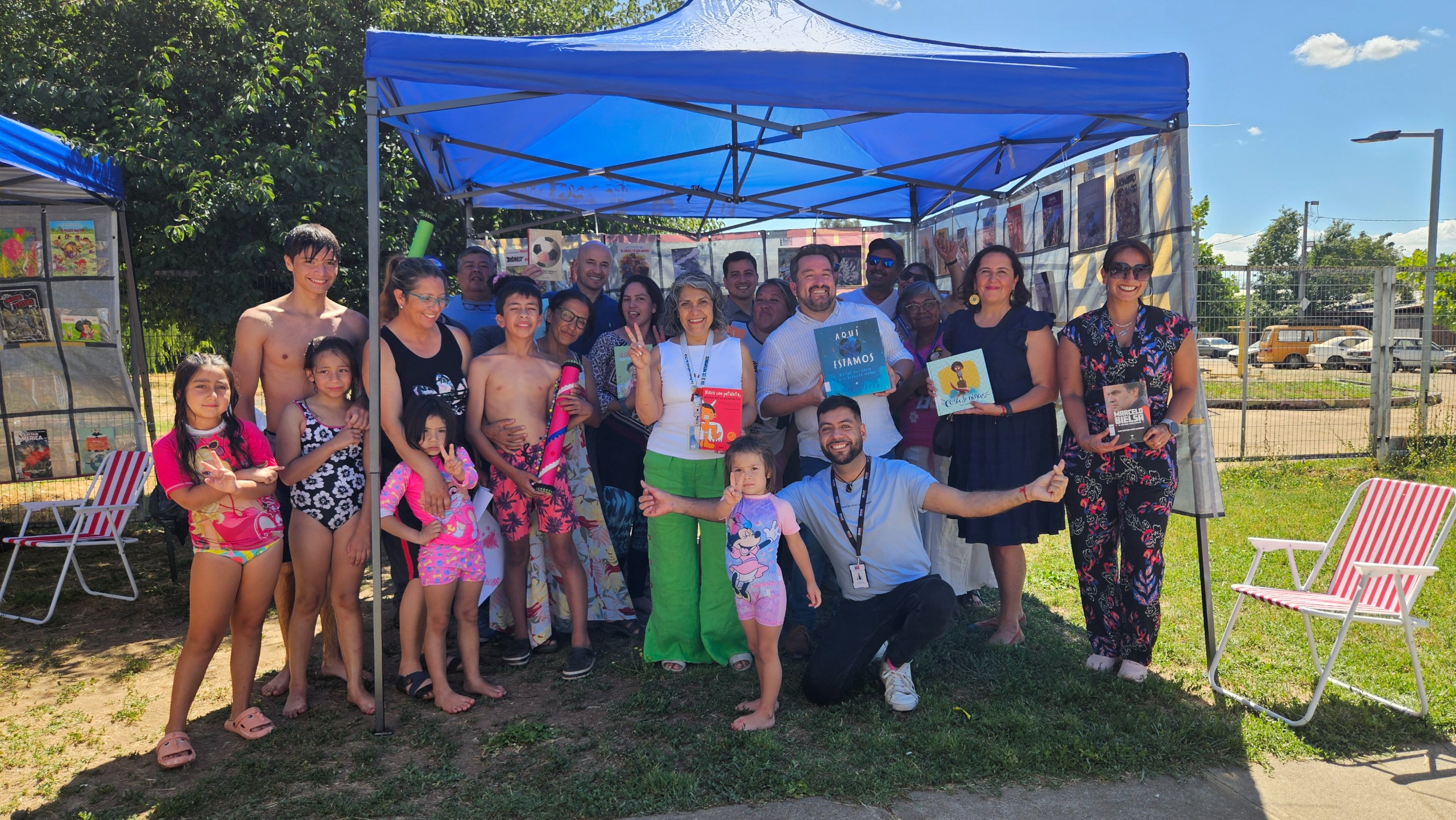 Partió Bibliopiscinas, iniciativa que busca integrar la lectura en espacios de recreación